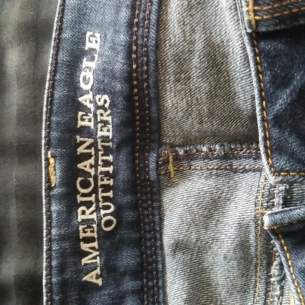 Jeans - Picture 2 of 4